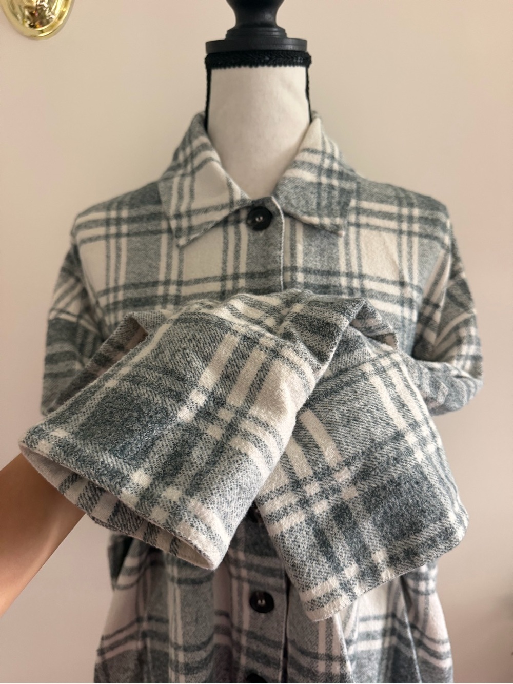 French Connection Flannel Shacket - Picture 8 of 12